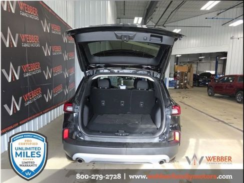 Used 2023 Ford Escape Active image 6