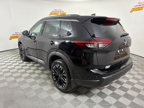 New 2026 Nissan Rogue Dark Armor FWD image 3