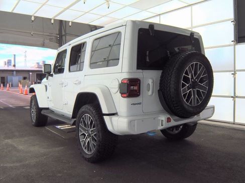 Used 2024 Jeep Wrangler High Altitude image 6