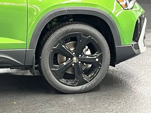 New 2025 Volkswagen Taos SEL image 39