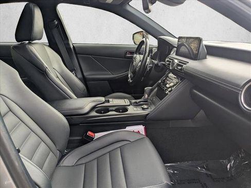 Used 2021 Lexus IS 350 F Sport w/ Navigation Package image 22