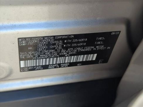 Certified 2023 Toyota Venza LE AWD/4WD image 25