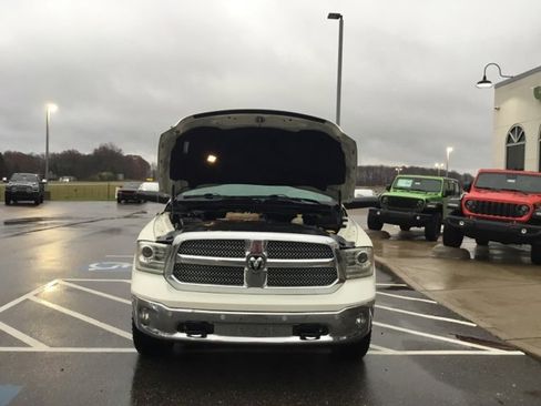 Used 2016 RAM 1500 Laramie Longhorn w/ Convenience Group image 32