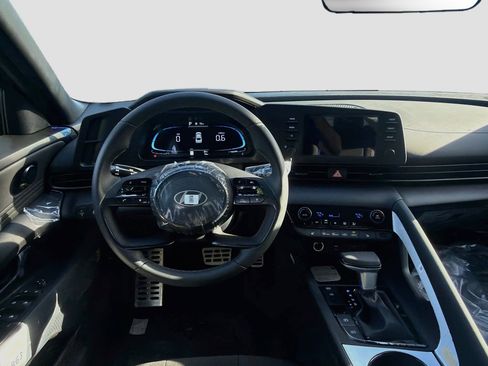 New 2026 Hyundai Elantra SEL Sport Premium FWD image 15