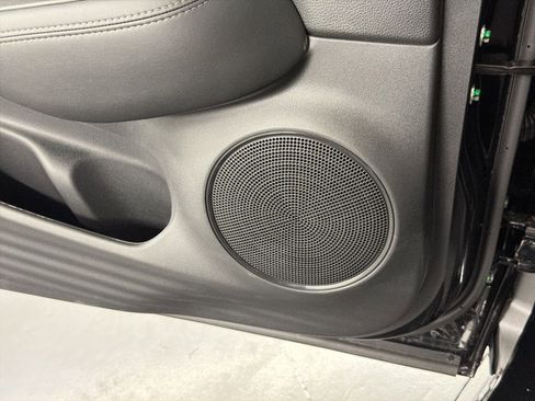 New 2026 Honda HR-V EX-L image 22