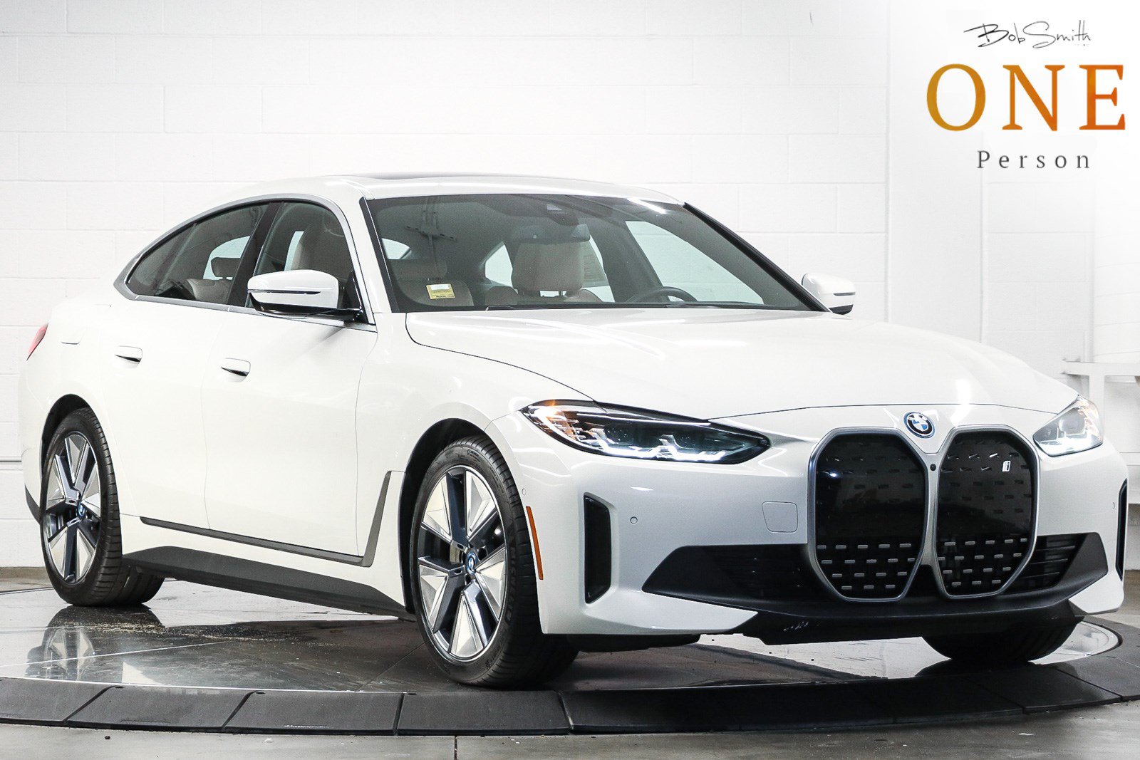 Certified 2023 BMW i4 eDrive40 w/ Parking Assistance Package RWD image 1