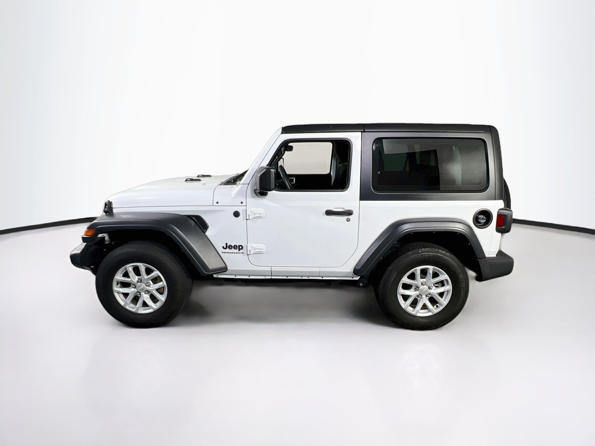 Used 2023 Jeep Wrangler Sport AWD/4WD image 8