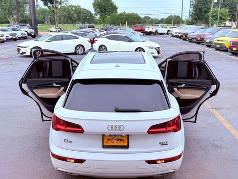 Used 2018 Audi Q5 2.0T Premium Plus w/ Premium Plus Package AWD/4WD image 9