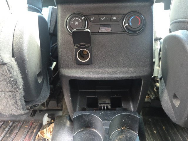 Used 2013 Ford Explorer XLT AWD/4WD image 16