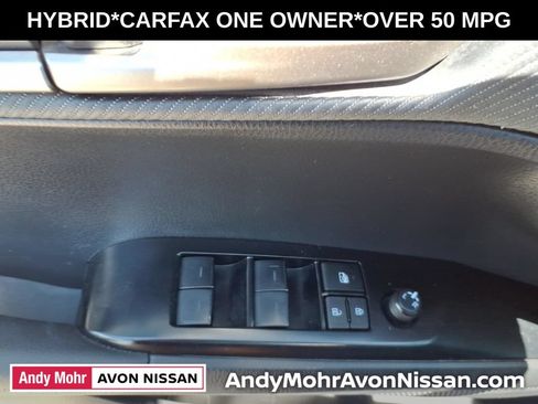 Used 2025 Toyota Camry SE FWD image 15