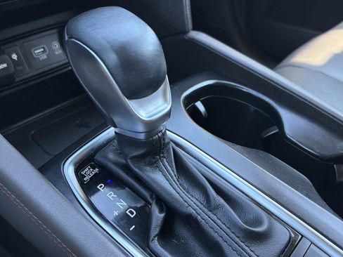 Used 2020 Hyundai Santa Fe SEL w/ Convenience + Premium Package image 24