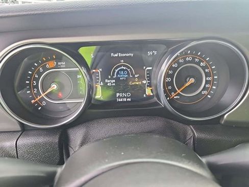 Used 2021 Jeep Wrangler Sport S image 17