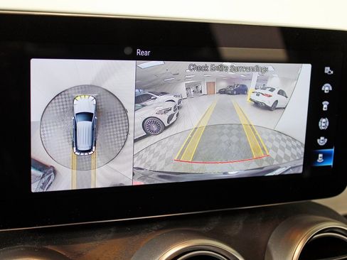 Certified 2022 Mercedes-Benz GLC 300 4MATIC image 24