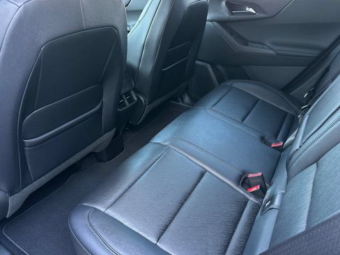 New 2026 Chevrolet Equinox LT w/ Convenience Package II FWD image 12