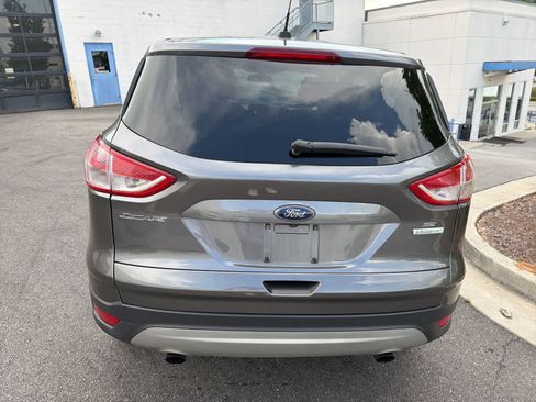 Used 2014 Ford Escape SE FWD image 10