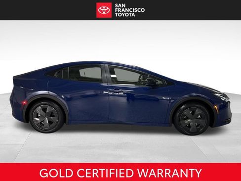 Certified 2023 Toyota Prius Prime FWD image 6