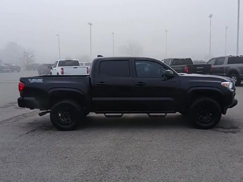 Used 2021 Toyota Tacoma SR w/ SR Convenience Package image 9