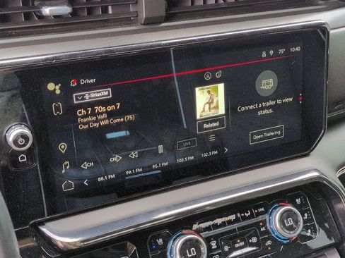 Used 2022 GMC Sierra 1500 AT4X image 22