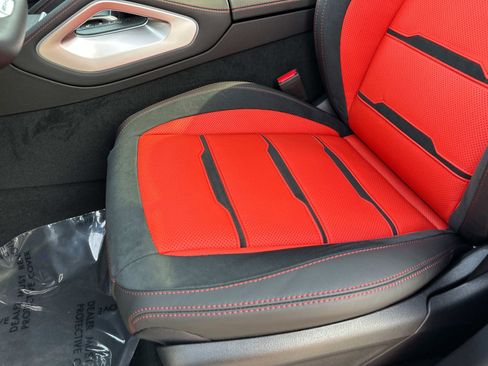 New 2025 Mercedes-Benz GLE 53 AMG AMG 53 4MATIC+ SUV image 21