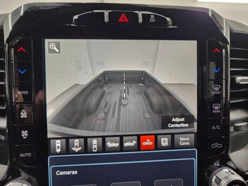 Used 2024 RAM 2500 Rebel w/ Towing Technology Group image 15