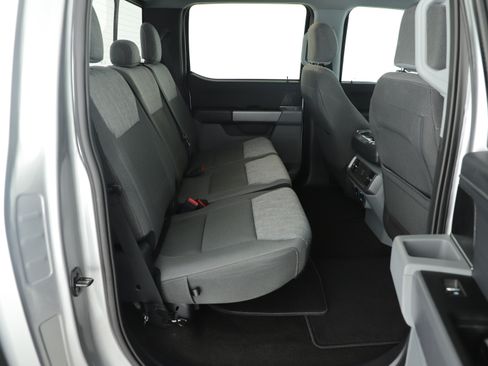 Used 2021 Ford F150 XLT w/ Equipment Group 302A High image 13