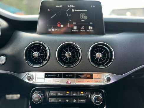 Used 2021 Kia Stinger GT-Line w/ Sun & Sound Package AWD/4WD image 10