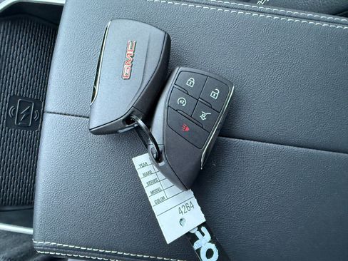 New 2026 GMC Terrain Denali image 38