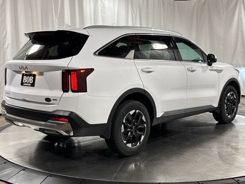 New 2026 Kia Sorento S AWD/4WD image 10