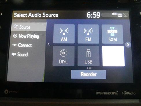 Used 2018 Toyota Sienna XLE Premium w/ Cargo Management Package image 41