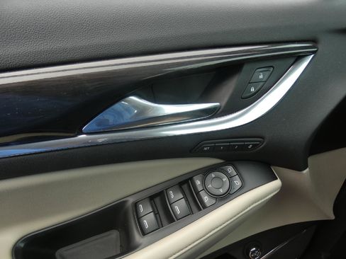 Certified 2019 Buick Enclave Premium AWD/4WD image 19