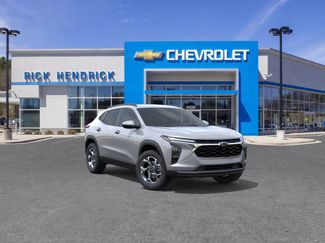 New 2026 Chevrolet Trax LT w/ LPO, Blackout Package video 2
