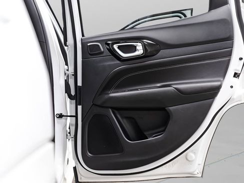 Used 2022 Jeep Compass High Altitude image 35