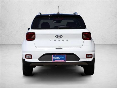 Certified 2026 Hyundai Venue SEL FWD image 6