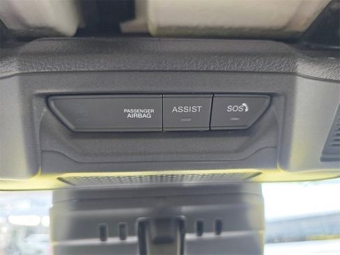 Used 2024 Jeep Wrangler Sahara image 29