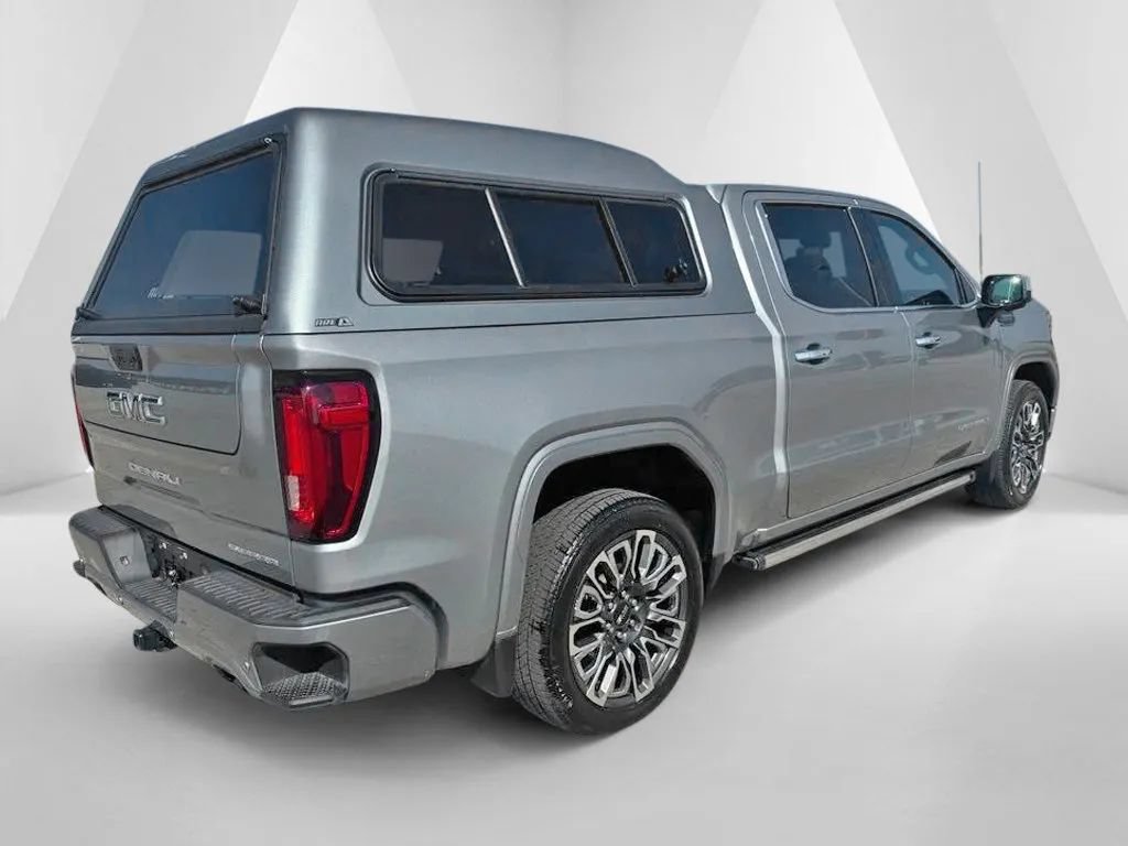 Used 2024 GMC Sierra 1500 Denali Ultimate AWD/4WD image 7