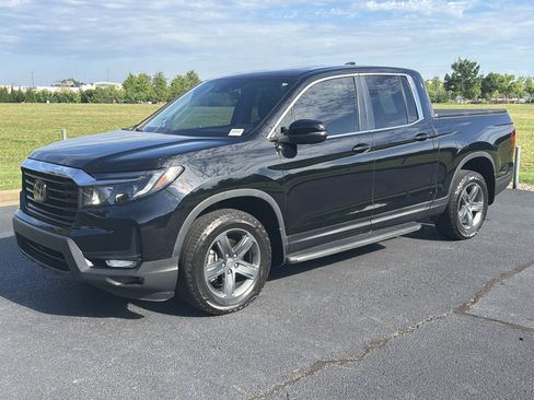 Used 2023 Honda Ridgeline RTL image 5