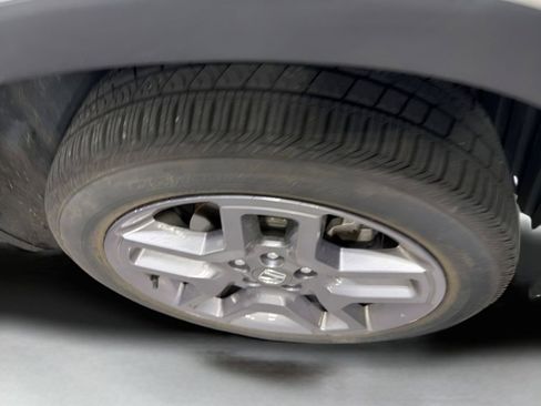 Used 2023 Honda Passport EX-L image 24