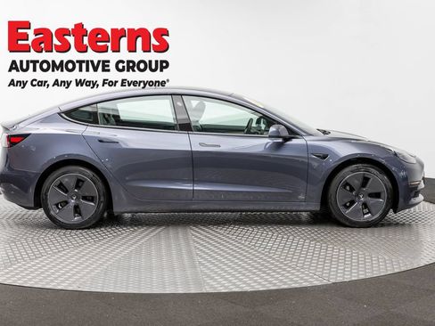 Used 2023 Tesla Model 3 Standard Range RWD image 4