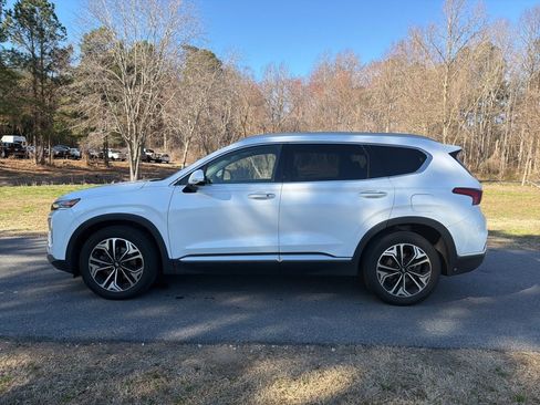 Used 2019 Hyundai Santa Fe Limited image 8
