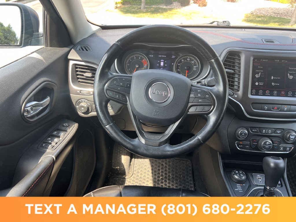 Used 2021 Jeep Cherokee Trailhawk w/ Comfort/Convenience Group AWD/4WD image 16