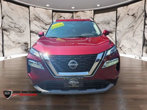 Used 2022 Nissan Rogue SV w/ SV Premium Package AWD/4WD image 3