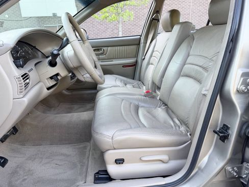 Used 2002 Buick Century Limited FWD image 13