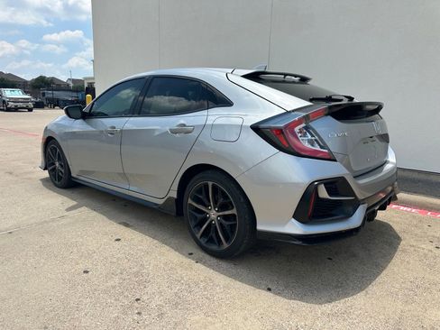 Used 2021 Honda Civic Sport image 4