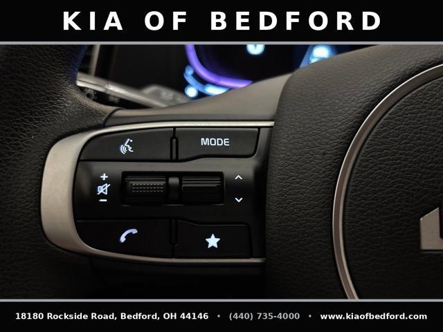 Certified 2025 Kia Sportage LX FWD image 19