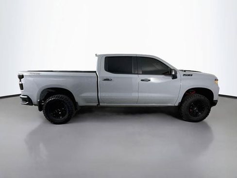 Used 2024 Chevrolet Silverado 1500 Custom Trail Boss w/ LPO, Dark Essentials Package AWD/4WD image 9