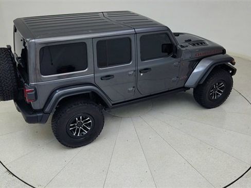 Used 2025 Jeep Wrangler Unlimited Rubicon image 82