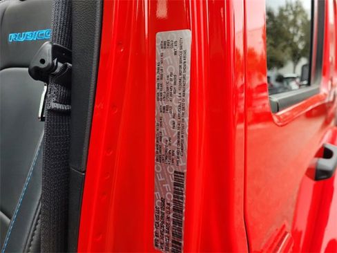 Used 2024 Jeep Wrangler Unlimited Rubicon 4xe image 22