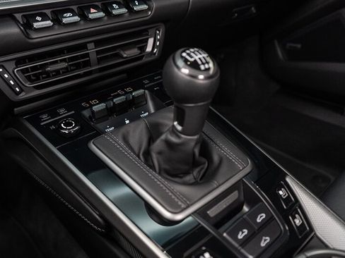 Used 2024 Porsche 911 Carrera S RWD image 94