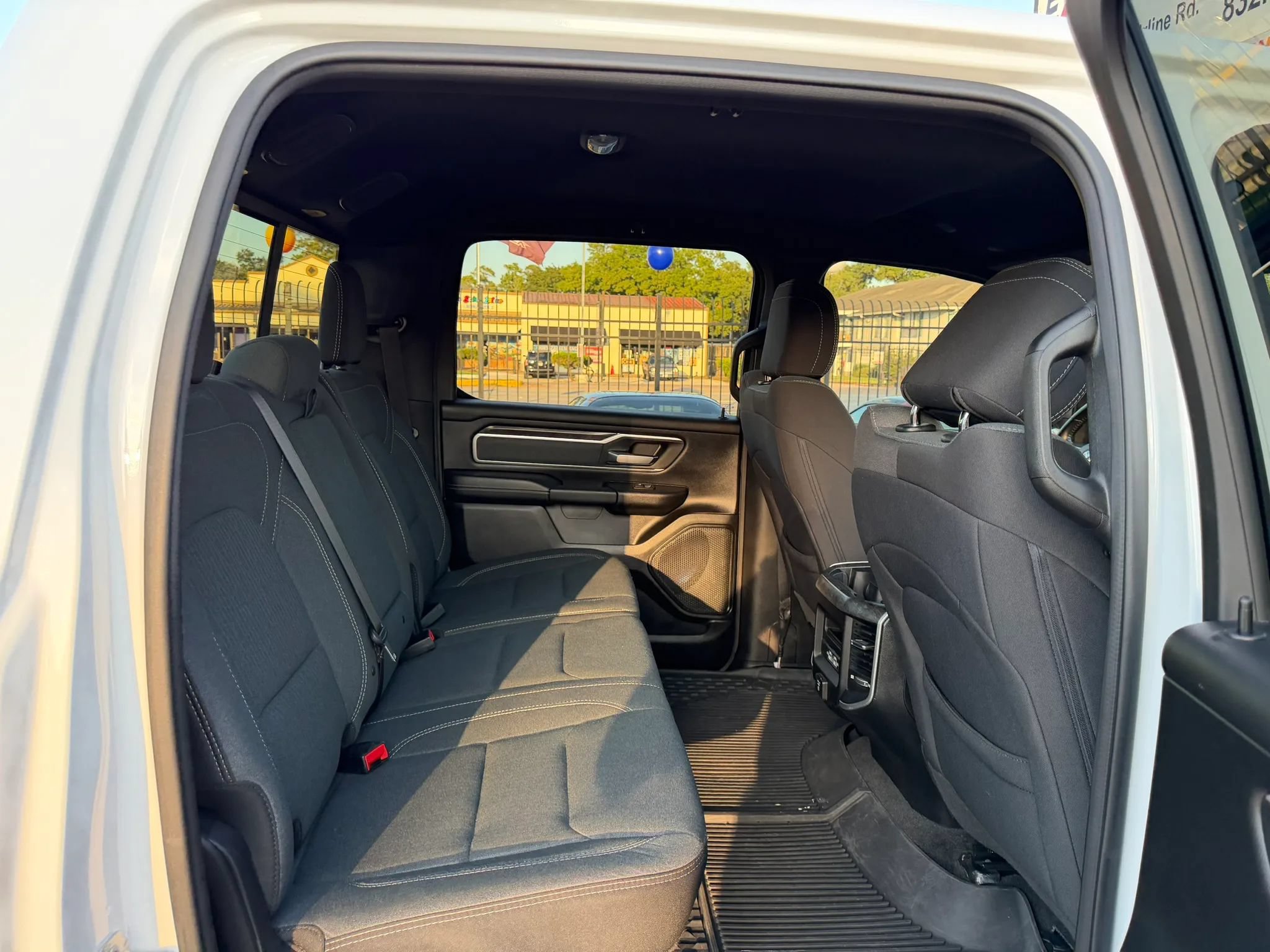 Used 2022 RAM 1500 Big Horn AWD/4WD image 25