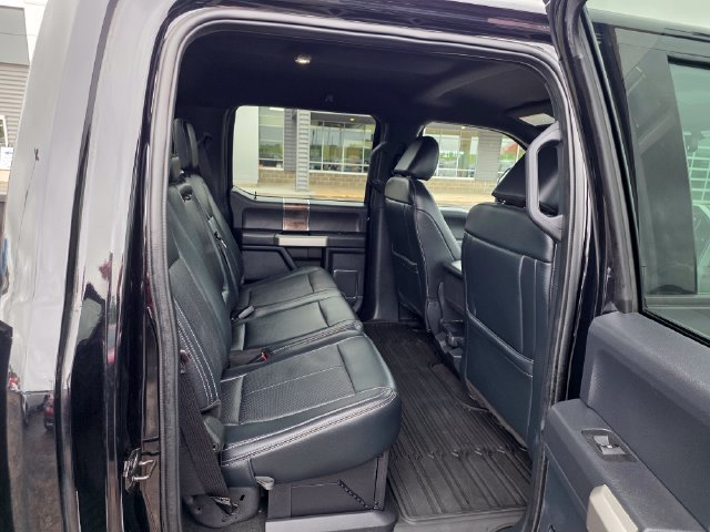 Used 2022 Ford F250 Lariat w/ Lariat Ultimate Package AWD/4WD image 11